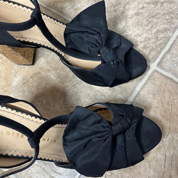 Charlotte Olympia Size 38 Black Satin Bow Block Heel Sandal T Strap Gold Glitter - Picture 2 of 9